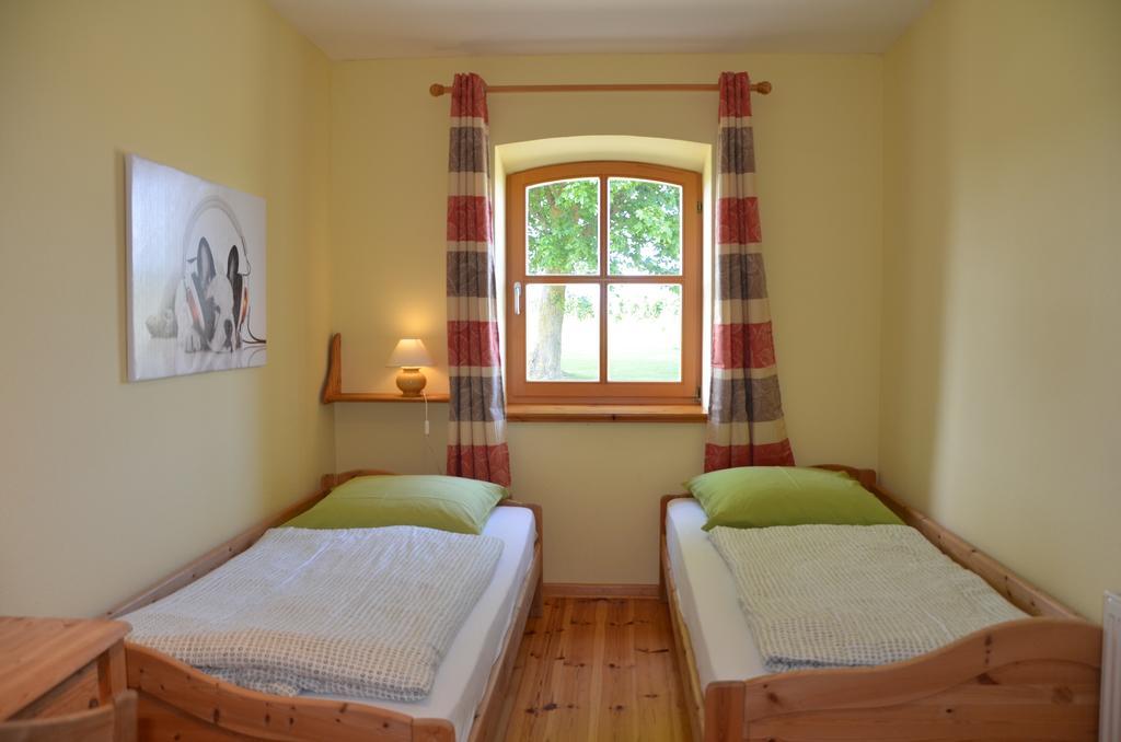 Apartment Hofgut Wollin Gmbh Putgarten