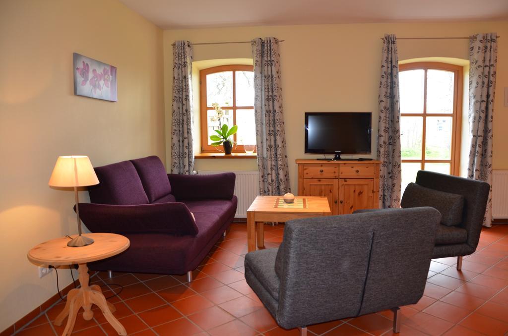 Apartment Hofgut Wollin Gmbh Putgarten